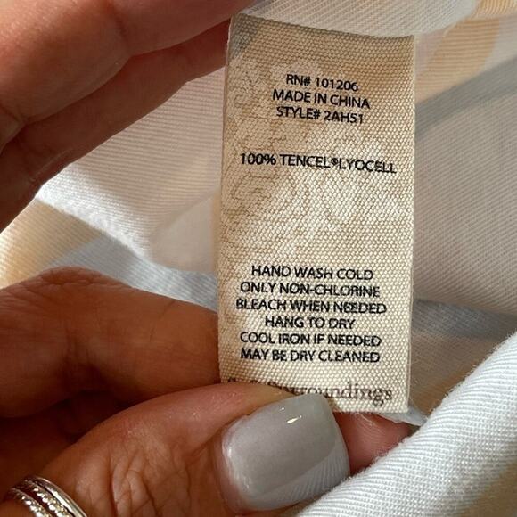 Soft Surroundings Long Sleeve Button Up Blouse Collared White & Yellow Stripes L - Picture 10 of 12